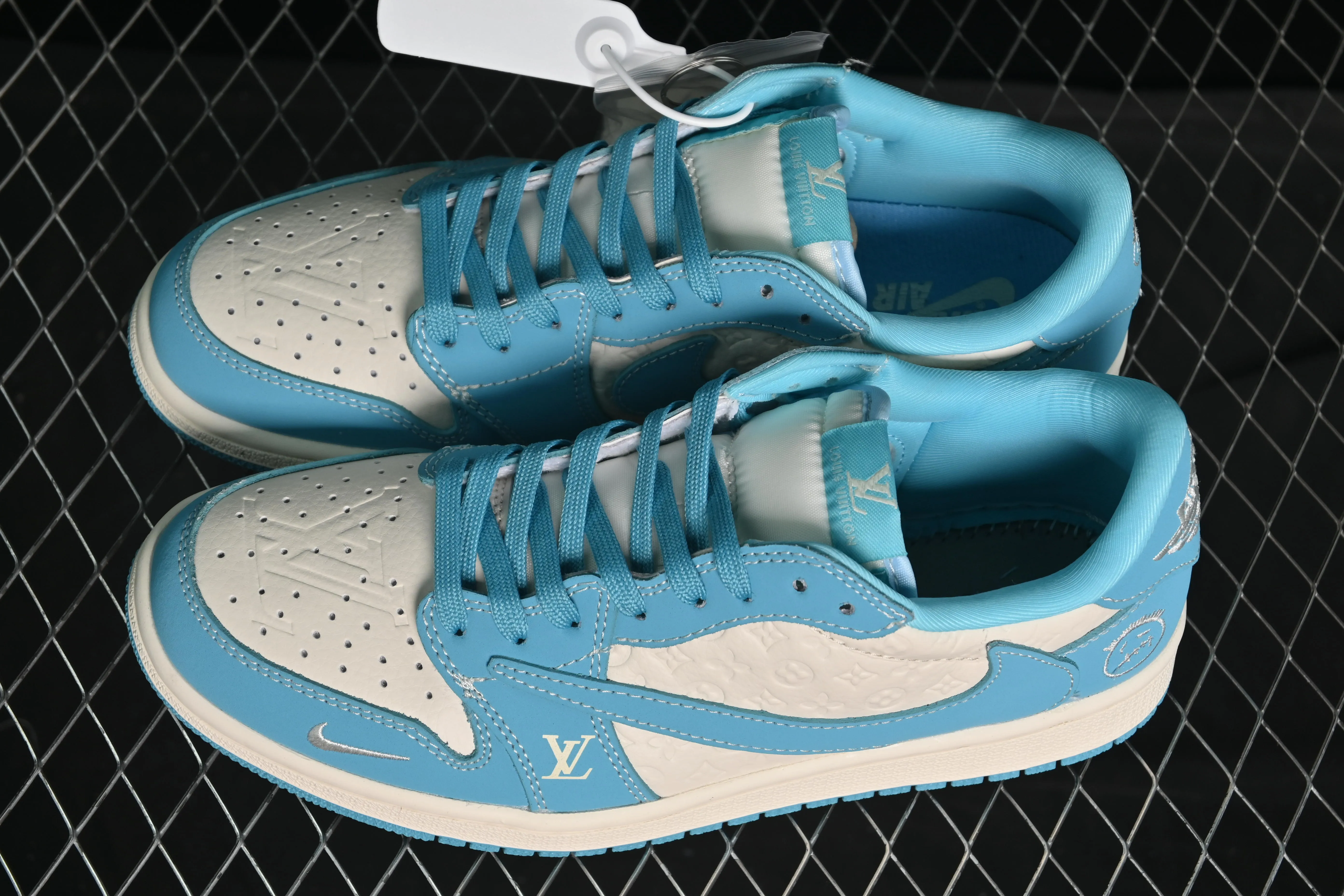 All categories Air Jordan Jordan series basketball shoes Air Jordan 1 Low High-end customized low-top sneakers Travis Scott x Fragment Design x Air Jordan 1 Low OG SP AJ1 Joe 1 LV joint light sky blue low-top cultural casual sneakers LD2025-034